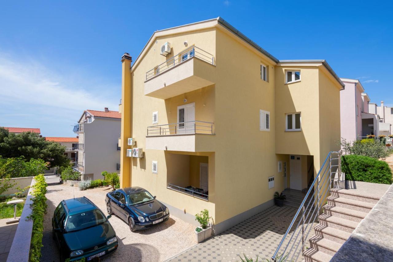 Apartment With Free And Private Parking Макарска Экстерьер фото