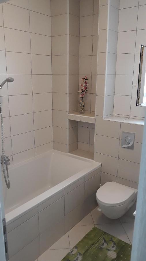 Apartment With Free And Private Parking Макарска Экстерьер фото